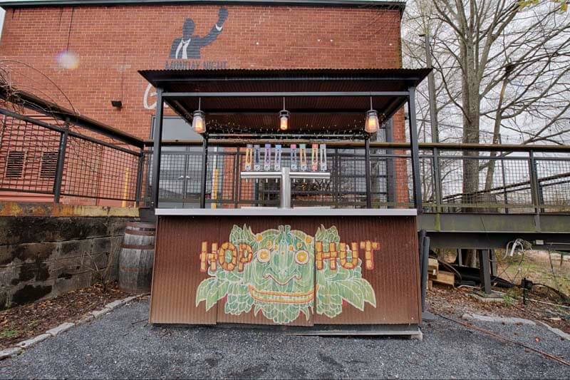 Outdoor bar behind the Monday Night Brewing brewery location